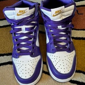 Nike Air Jordan 1 Mid – Purple & White – Unisex Size 7